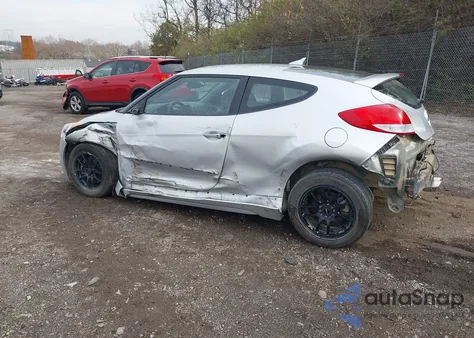 2013 Hyundai Veloster Turbo W/Black из США, поврежденный, VIN KMHTC6AE9DU142889